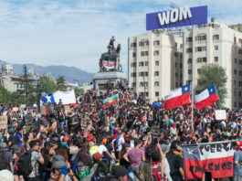 Un milion de chilieni au ieşit în stradă