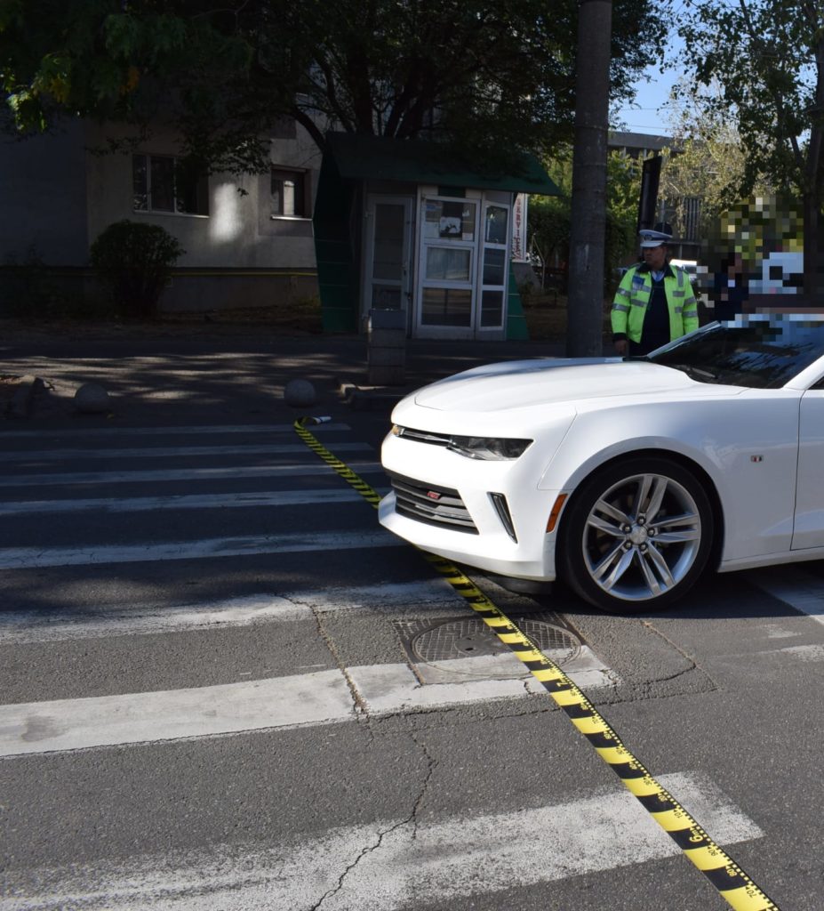 Craiova: Bătrână accidentată pe trecerea de pietoni