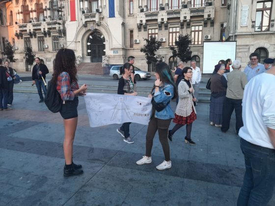 Protest în centrul Craiovei împotriva poluării radioactive