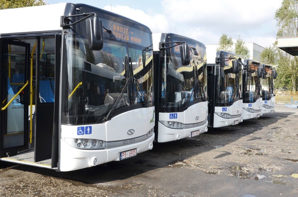 17 dintre autobuzele Solaris Urbino 12, care circulă pe traseele din Craiova, ies din garanţie, iar RAT vrea să-şi asigure piese de schimb 