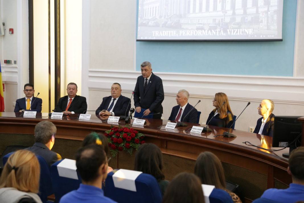 Anul universitar 2019-2020 a fost deschis oficial ieri şi la Universitatea din Craiova