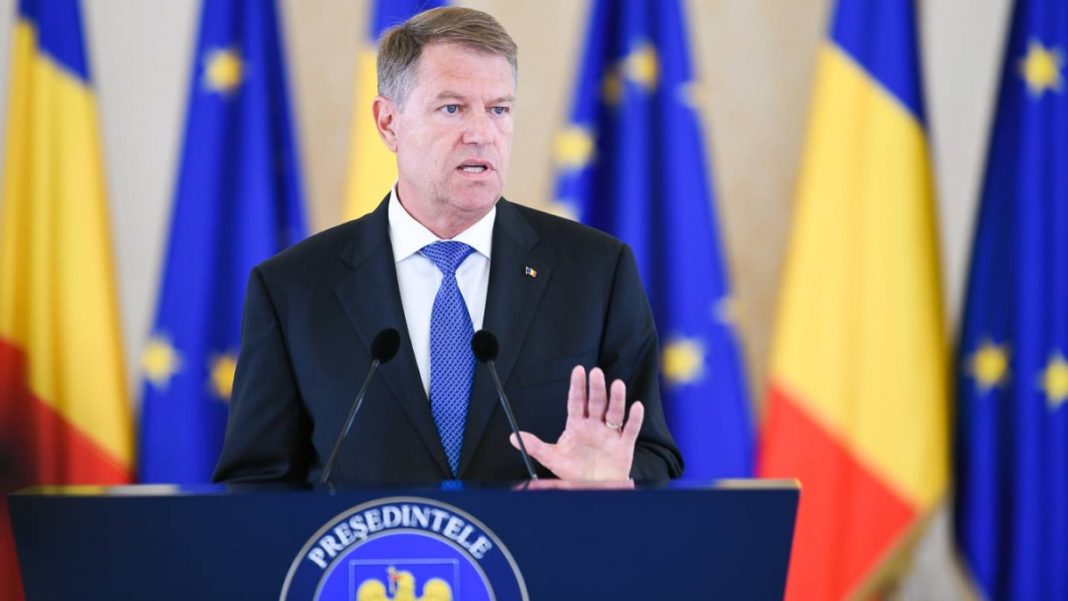 Klaus Iohannis retrimite la Parlament legea prin care orele de sport de la clasele primare puteau fi predate și de către învățători