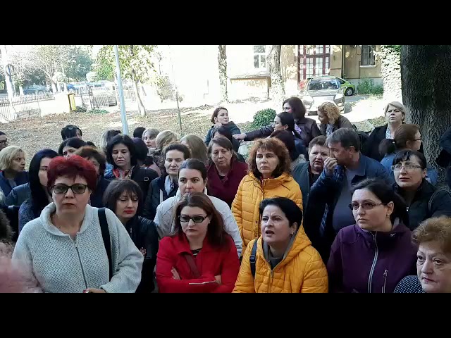 Cadrele medicale de la Spitalul „Filantropia“ au ieşit la protest