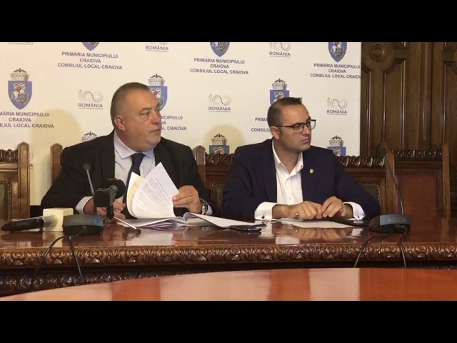 Primăria Craiova, bună de plată pentru noul gazon de pe „Oblemenco“