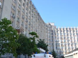 Agentul de pază a fost agresat chiar în incinta Spitalului de Urgenţă Craiova