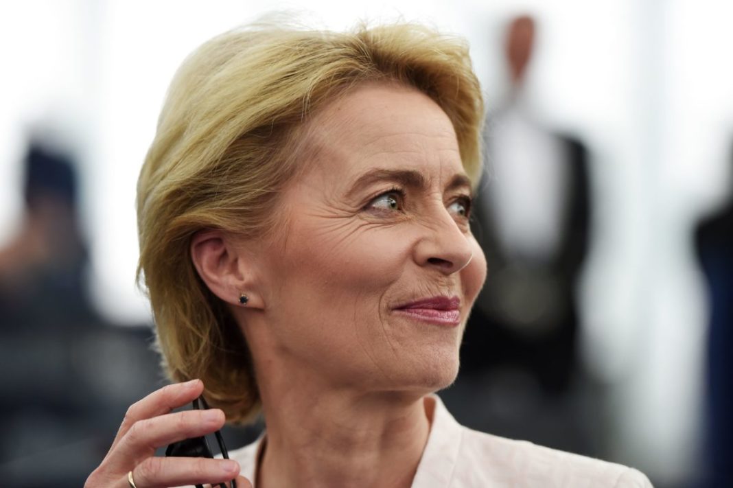 Votul pentru validarea viitoarei Comisii Europene, amânat