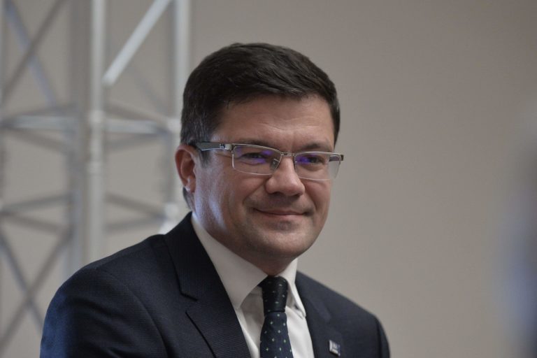 Ministrul Mediului, despre tăierile din pădurea Topana: „Am văzut arbori de 200-300 de ani culcați efectiv la pământ“