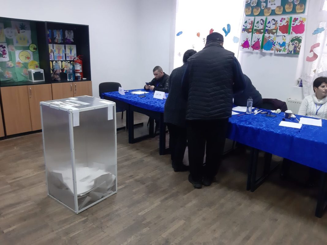 Votanţii din Băileşti au pus ştampila pentru locuri de muncă sigure