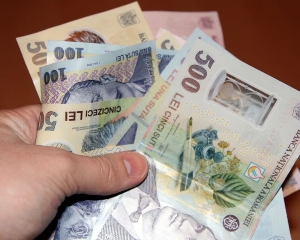 Pensionară de 78 de ani, condamnată pentru camătă