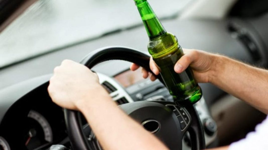 Bărbat fără permis auto depistat la volan cu o concentrație de 1,23 mg/l alcool pur în aerul expirat