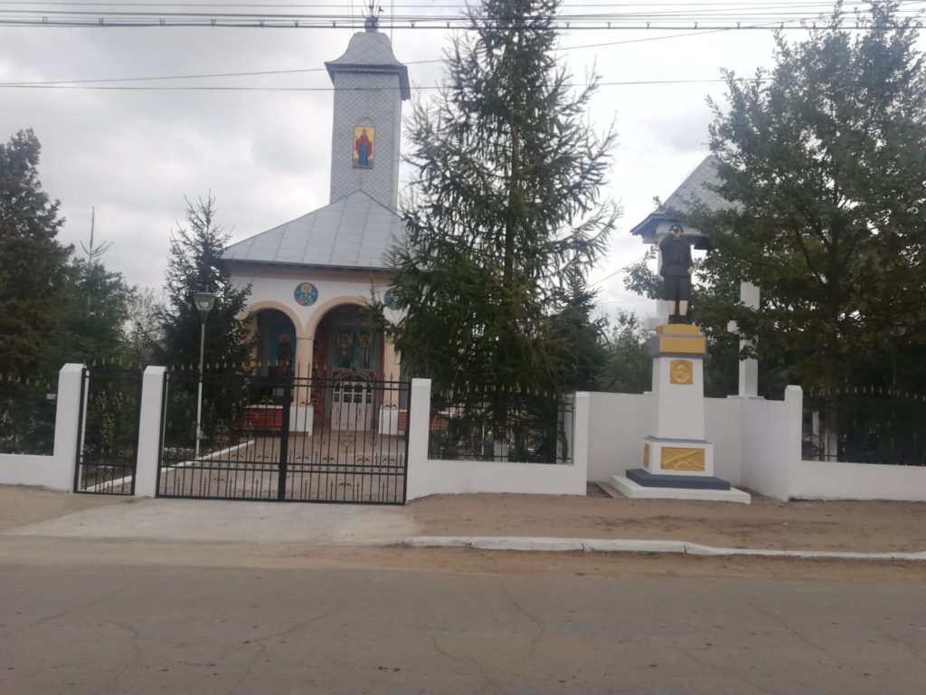 Biserica din Horezu Poenari