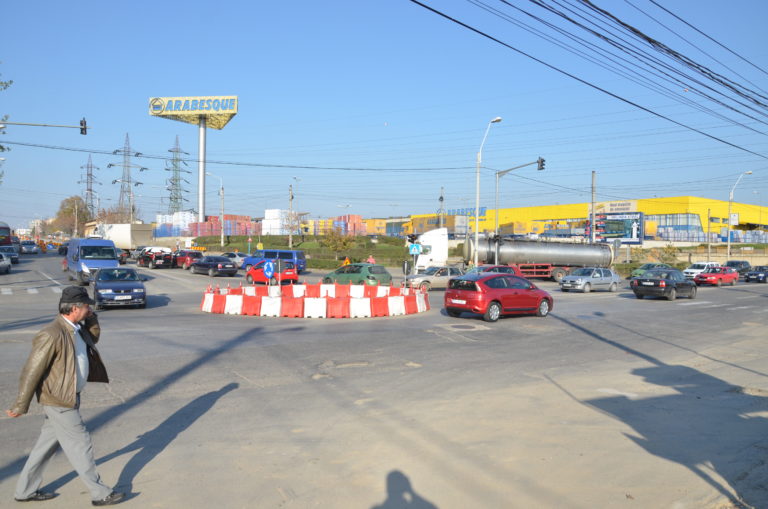 Se va repune în funcţiune semaforul de la „Calul mort”