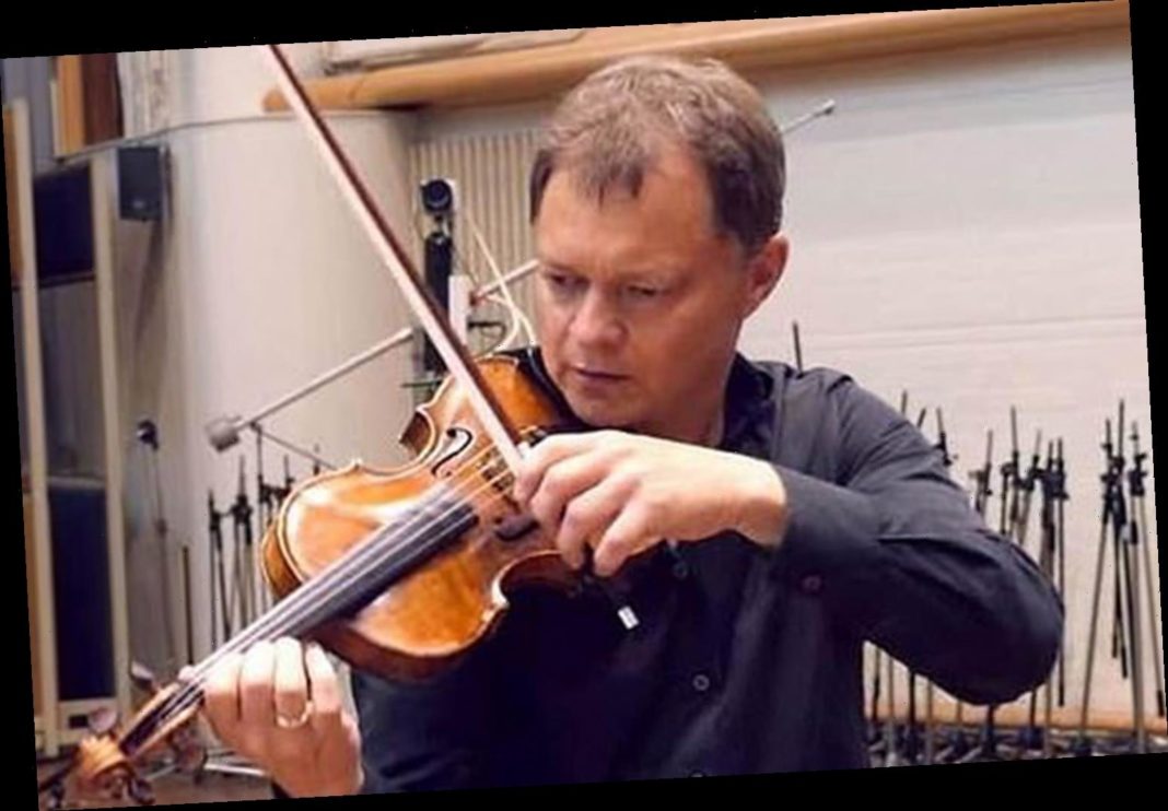 O vioară veche de peste 300 de ani ce a fost uitată într-un tren