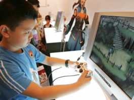 China le face program de joacă pe computer copiilor