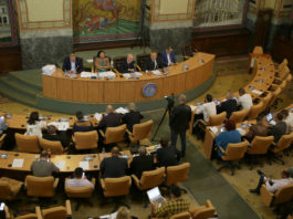 Proiectele executivului, aprobate în CL Craiova. Opoziția a contestat în zadar 10 din cele 19 proiecte de hotărâre aflate pe ordinea de zi a ședinței.
