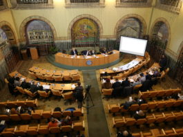 Taxele şi impozitele craiovenilor pentru anul 2020 au fost dezbătute la Primăria Craiova cu sala aproape goală