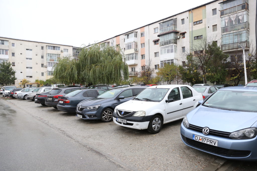 Parcările rezidenţiale fac mare vâlvă în Craiova. Locurile vor fi atribuite numai online