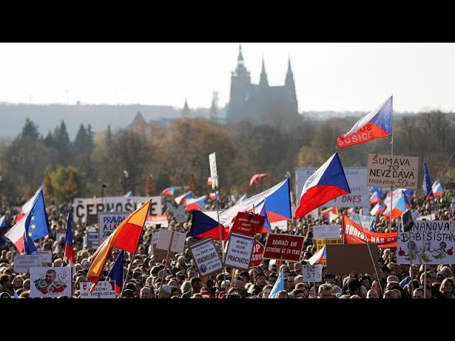 Proteste în Praga împotriva premierului Babis