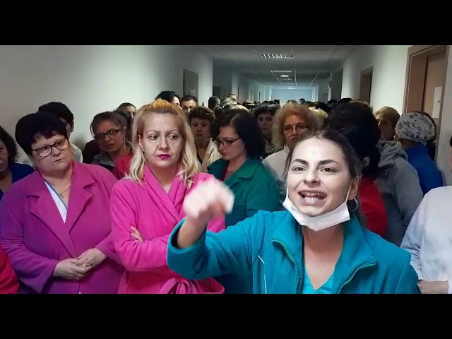 Protest spontan la Spitalul Judeţean Craiova
