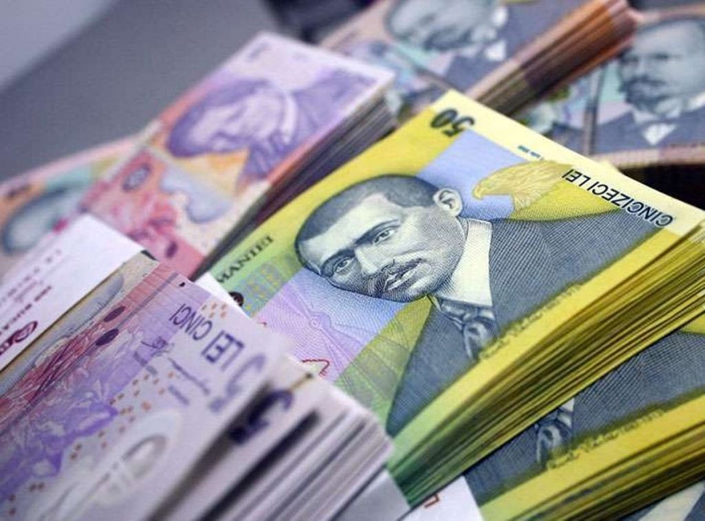 99 de persoane, audiate într-un dosar de înşelăciune cu prejudiciu de 1.500.000 de lei