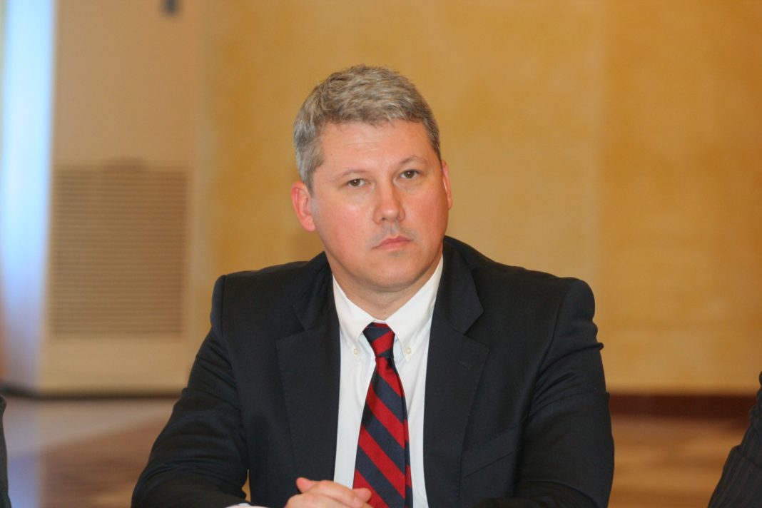 Predoiu explică de ce amână o decizie legată de Secția specială