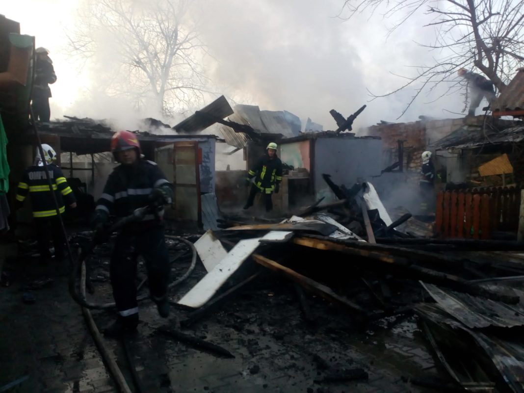 Incendii în lanţ, în Vâlcea