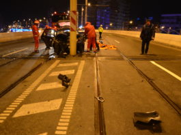 Accidentul a avut loc pe pasajul suprateran din centrul municipiului Craiova.