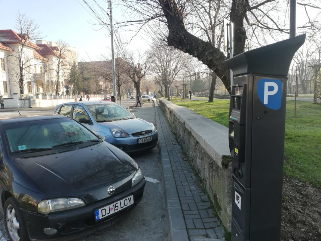 Parcometrele pentru plata parcării în Craiova, montate în luna noiembrie, vor deveni funcţionale din ianuarie