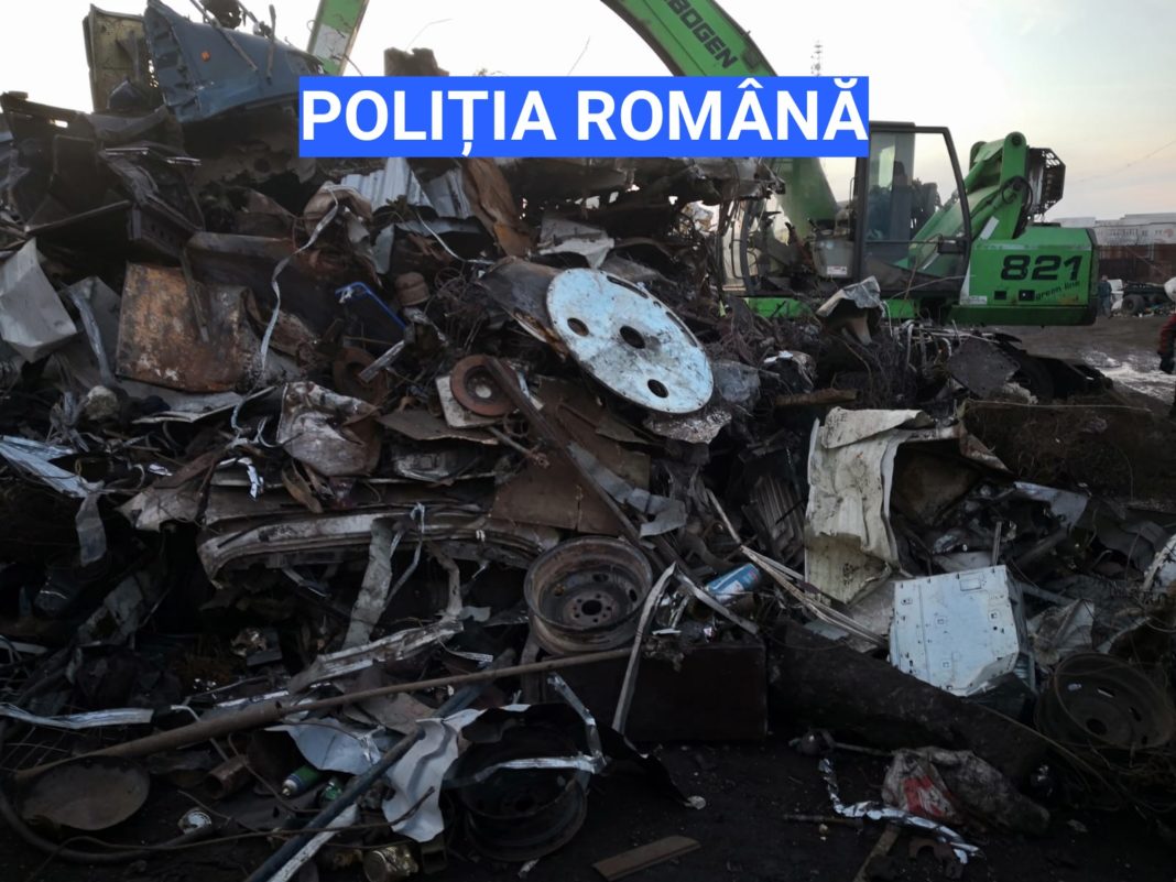 11.000 kilograme deșeuri fier vechi confiscate de polițiști