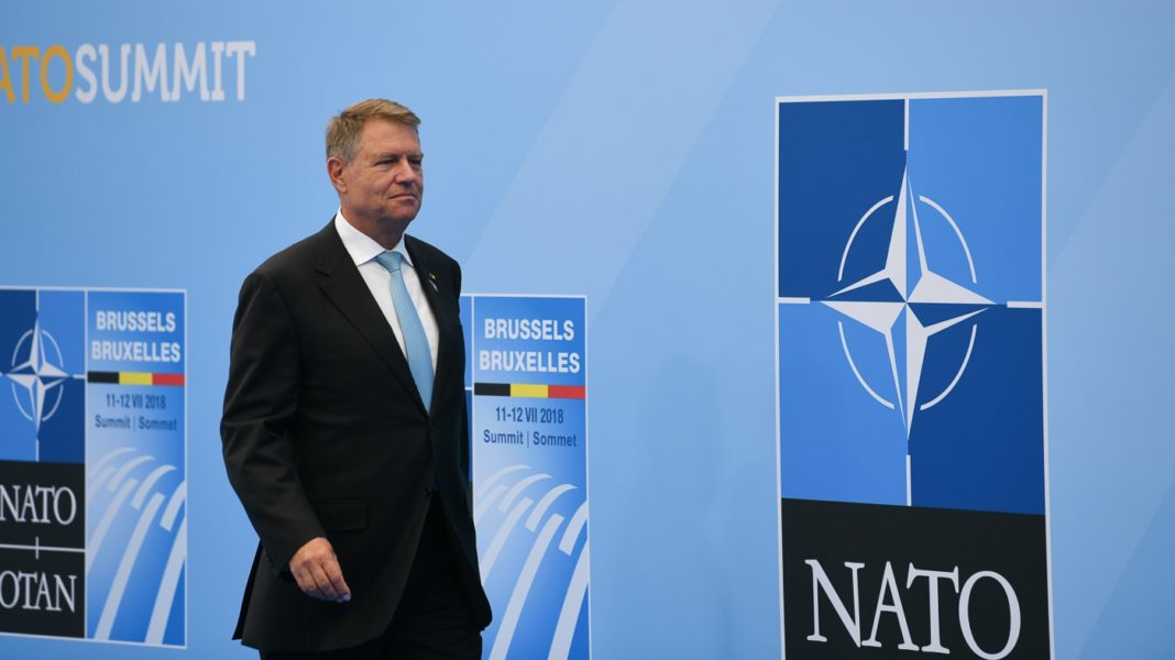 Iohannis participă la reuniunea NATO de la Londra