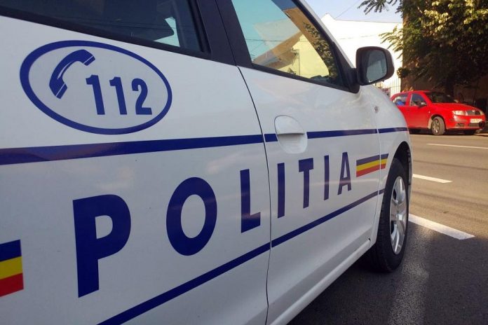 Un polițist a sunat la 112 pentru că era bătut de soție Un polițist a sunat la 112 pentru că era bătut de soție