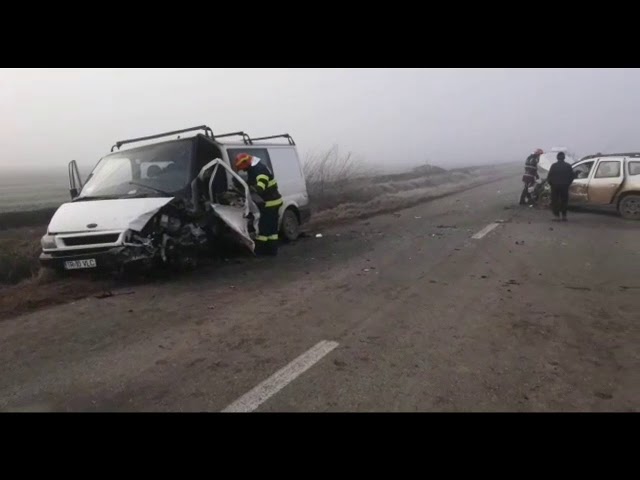 Doi răniţi în urma unui accident rutier în judeţul Olt