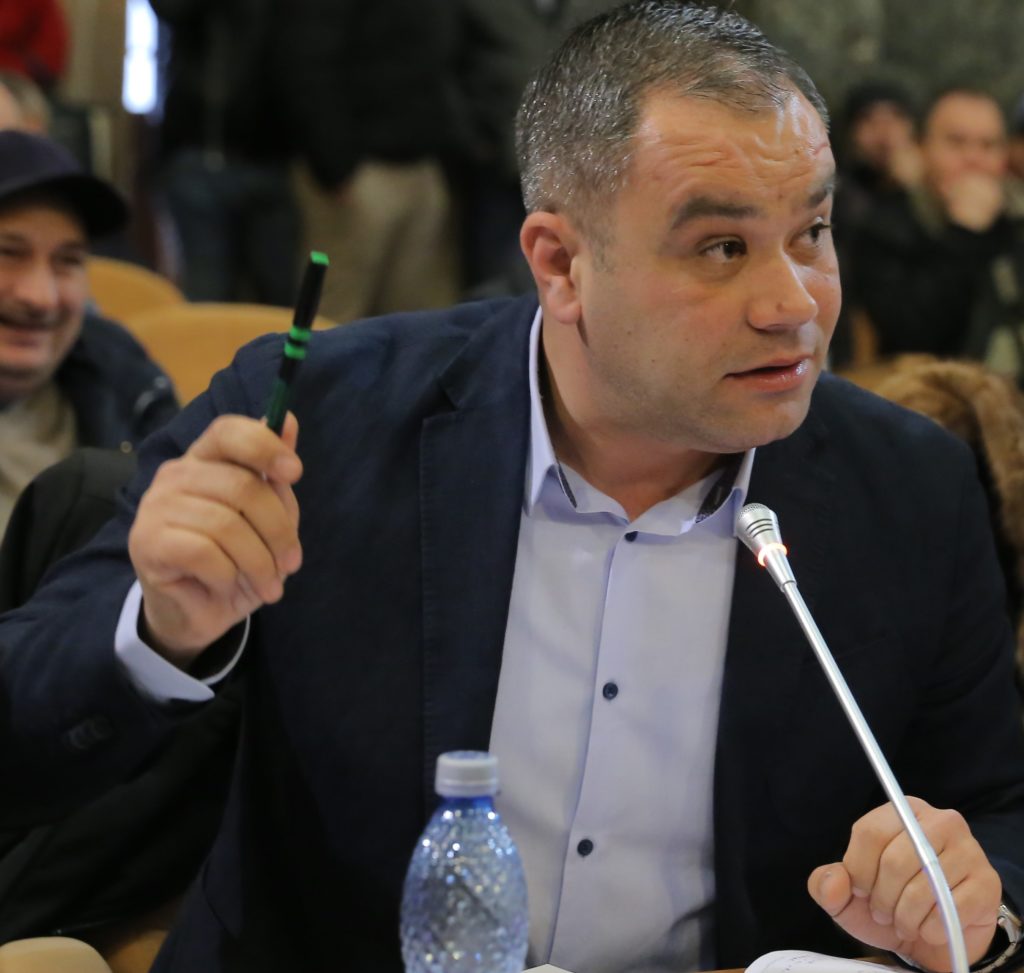 Marian Vasile, consilier PNL candidat la Primaria Craiova, a lansat un nou atac la adresa administraţiei PSD care conduce oraşul