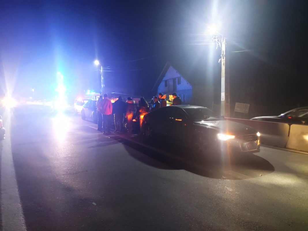 Traficul este blocat pe banda a doua a sensului Sibiu - Râmnicu Vâlcea