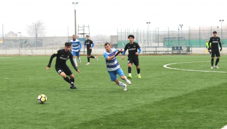 VIDEO / Pandurii Târgu Jiu a remizat cu Vulturii Fărcăşeşti în primul amical al iernii