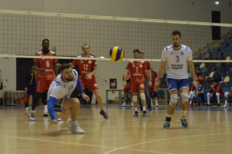 SCM „U“ Craiova a cedat inexplicabil cu Arcada Galați. Vezi galeria foto!