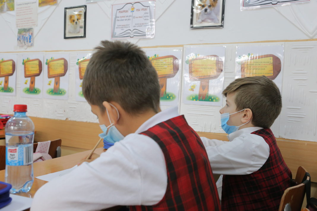 Alertă în şcoli şi grădiniţe din cauza virozelor