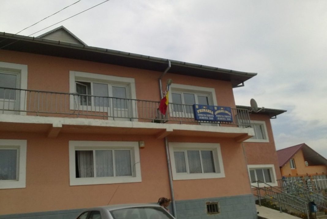Hoț din Iași, condamnat de instanță să muncească în Primăria de unde a furat un seif