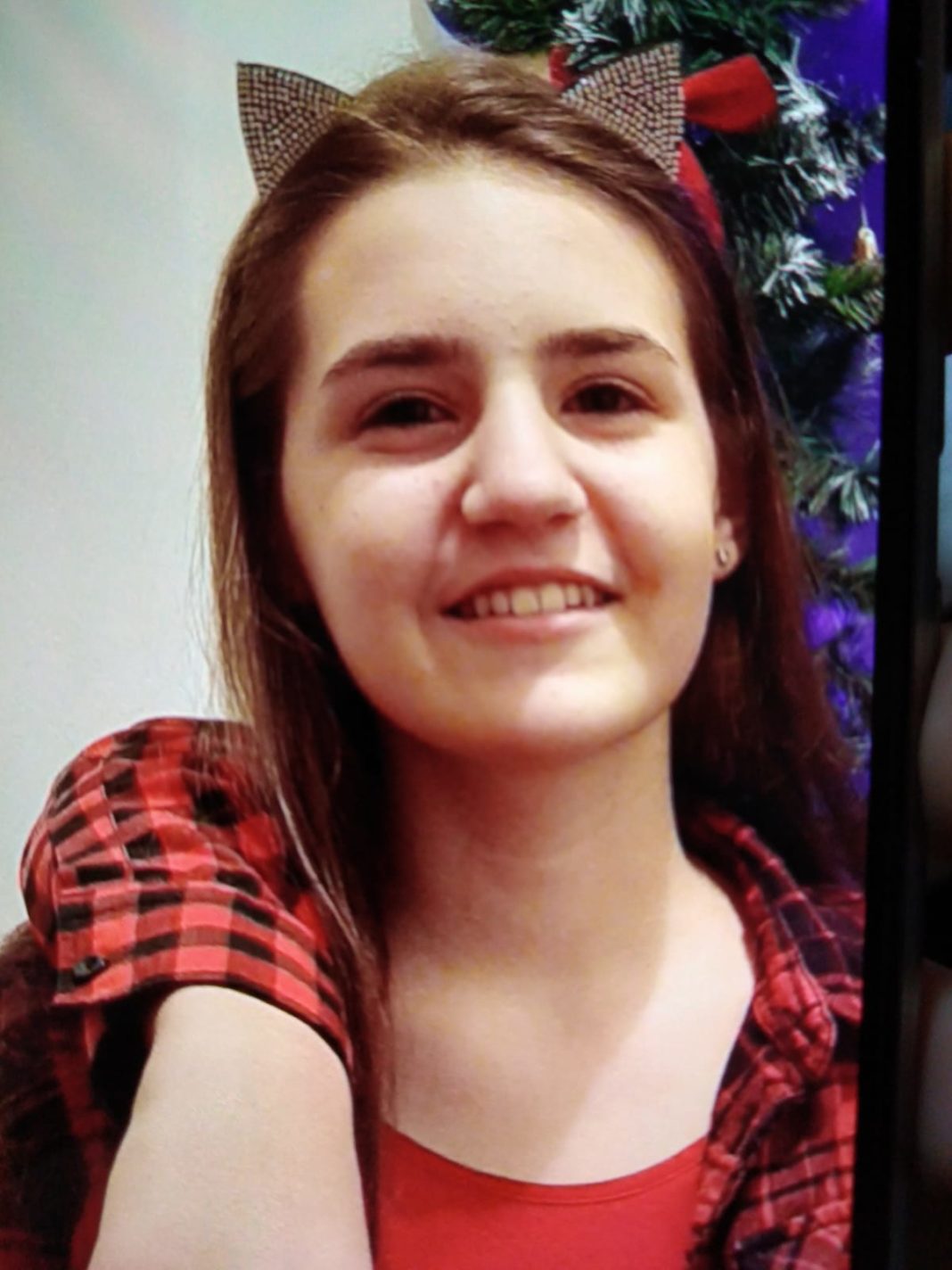 Fată de 12 ani din Craiova, căutată de poliţişti după ce a dispărut de acasă