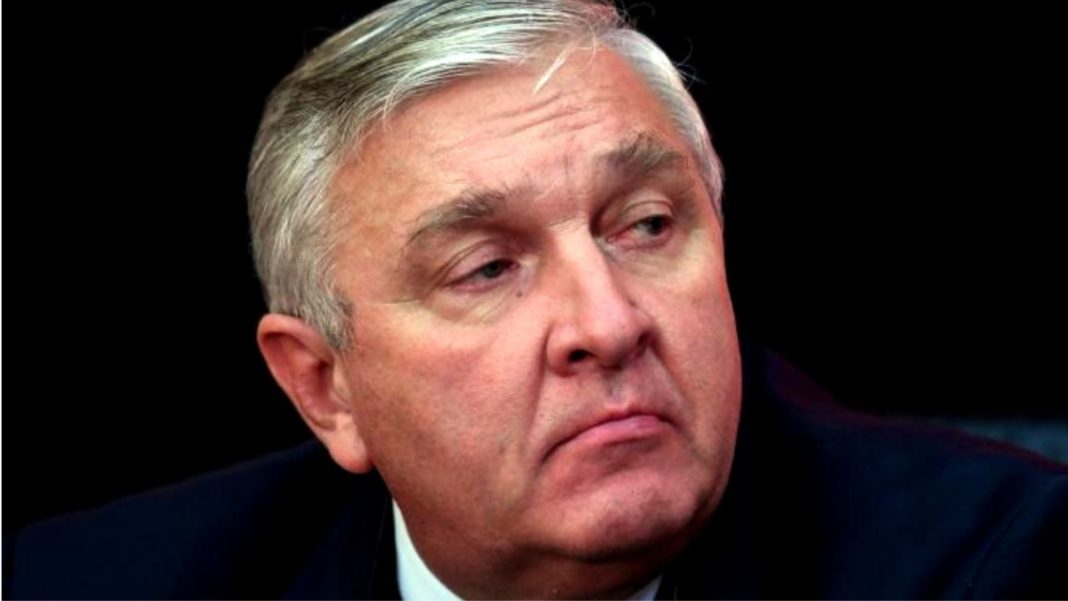 Mai mulți medici de la Spitalul Floreasca au decis să protesteze radical împotriva demiterii chirurgului Mircea Beuran