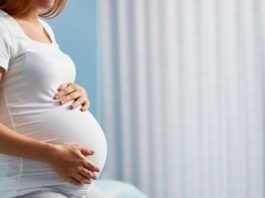 O tânără însărcinată în 9 luni a murit, după ce a fost externată din spital