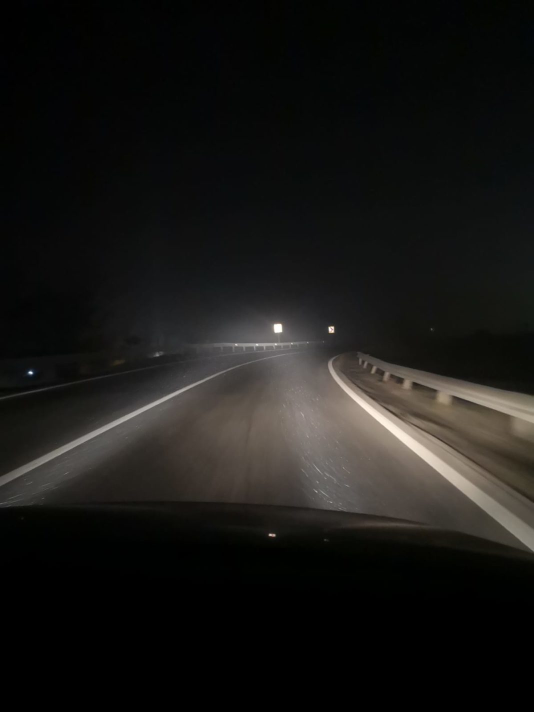 Ceaţă şi polei pe DN 7