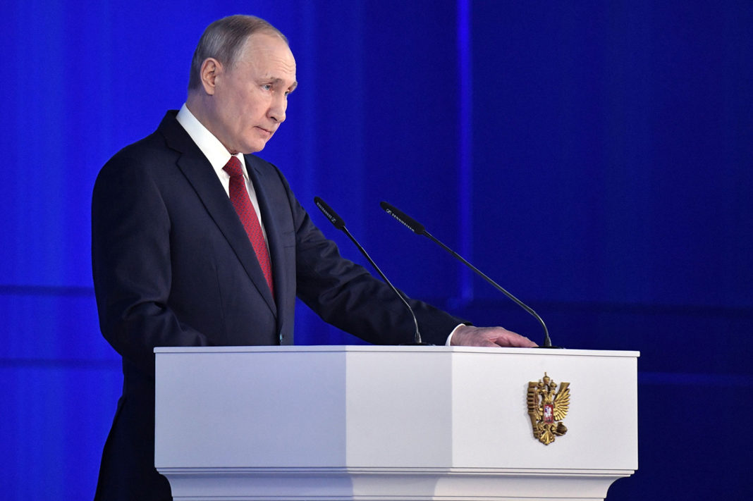 Putin respinge ideea liderilor pe viaţă din epoca sovietică