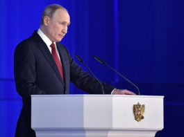 Putin respinge ideea liderilor pe viaţă din epoca sovietică