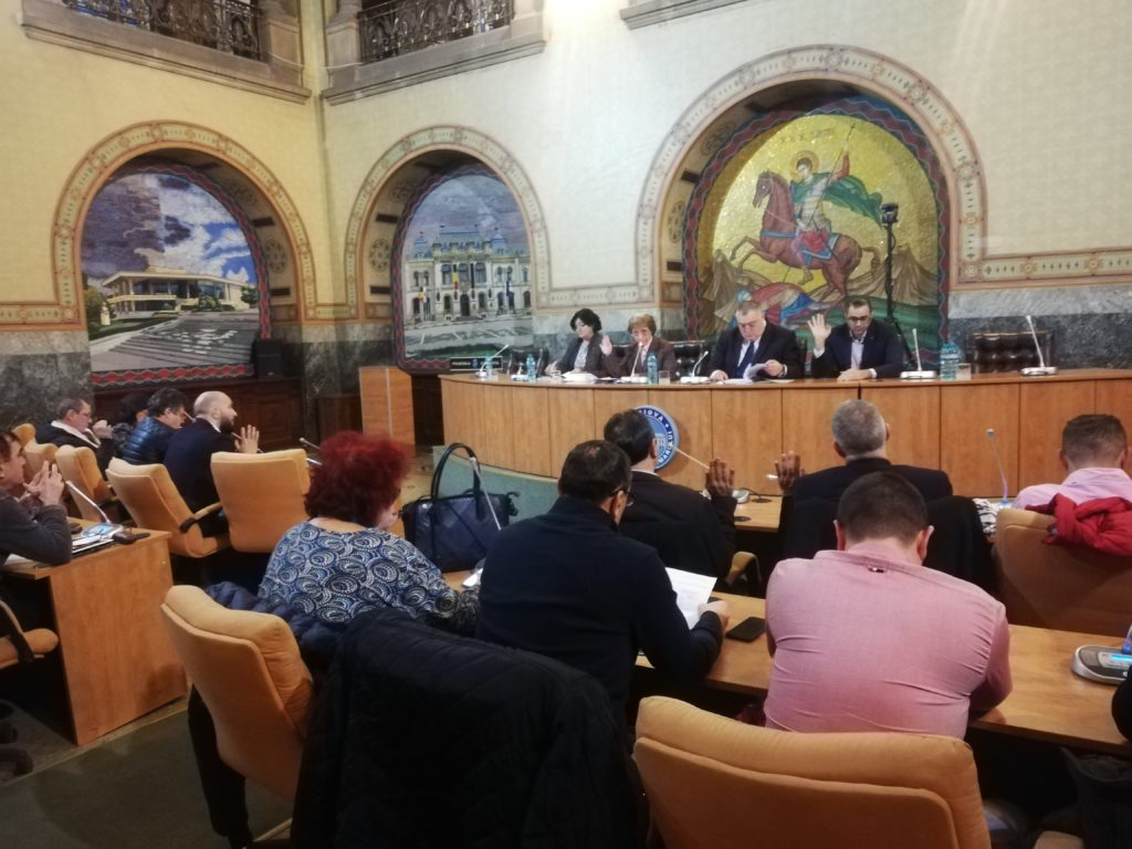 Consiliul Local Craiova a votat în unanimitate concesionarea către RAT SRL a celor 25 de autobuze Diesel cumpărate anul trecut de la firma turcă BMC