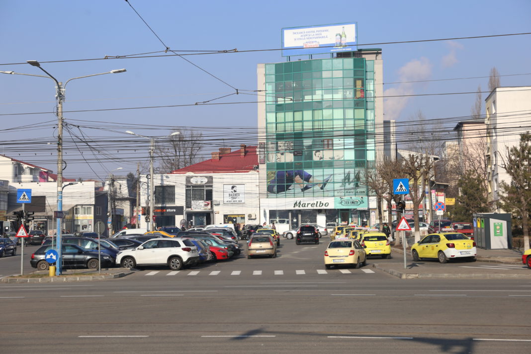 După patru licitații, Primăria Craiova a găsit o firmă care să întocmească SF-urile a două parcări supraetajate: una în fața Parcului Romanescu, cealaltă în stația de taxi de la Piața Centrală