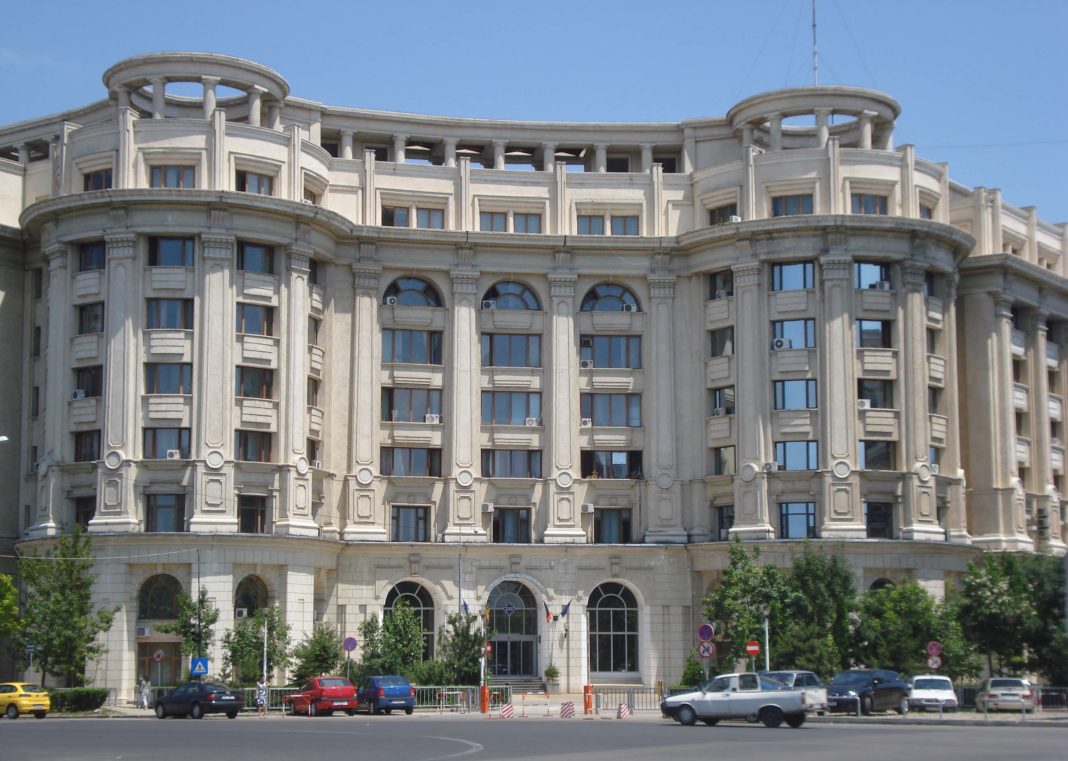 Reprezentanți SRI, audiați în Parlament pe tema coronavirusului