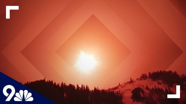 Cel mai mare foc de artificii din lume, văzut în Colorado