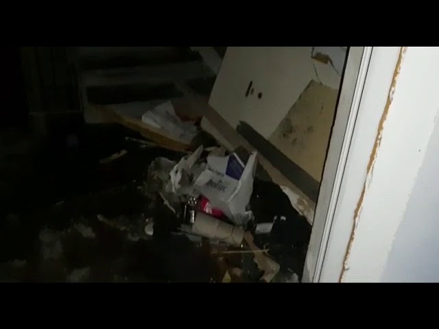 Explozie la o garsonieră din Slatina. Trei persoane au ajuns la spital