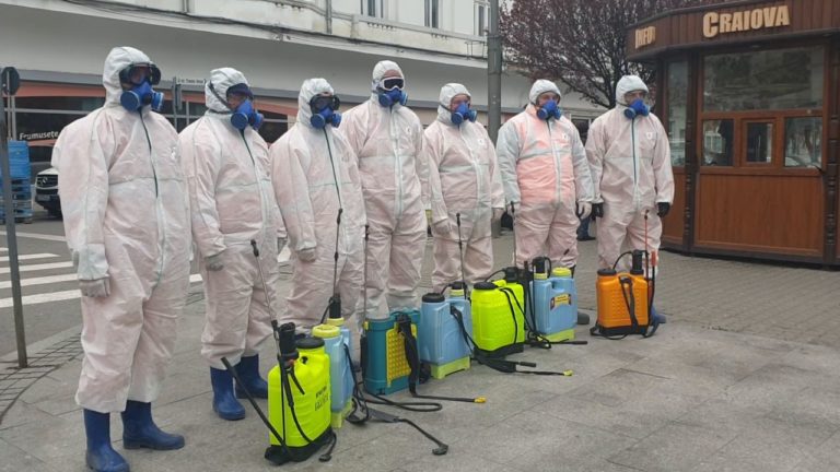 VIDEO / „Vânătorii“ de coronavirus, în acțiune la Craiova (GALERIE FOTO)